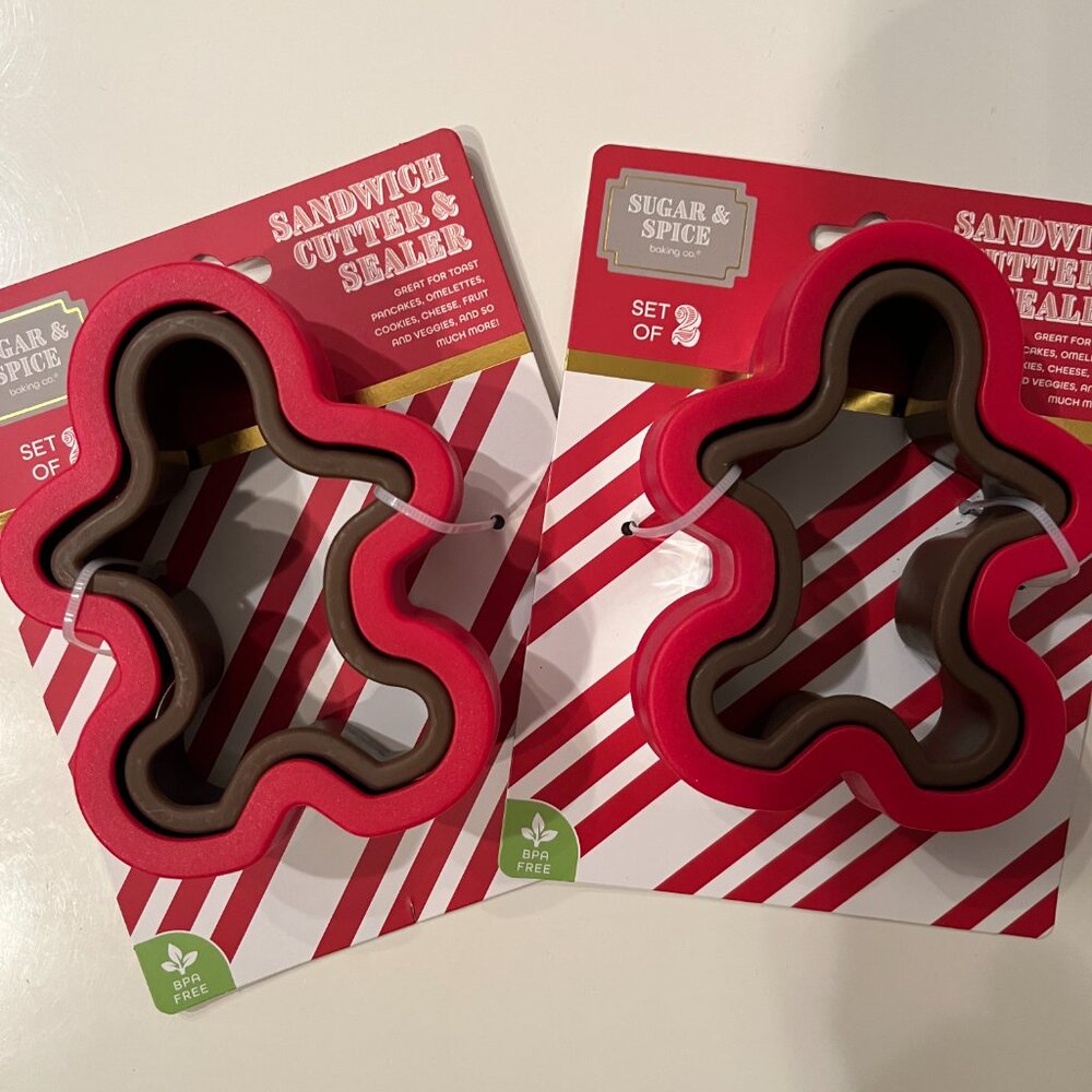Sandwich Cutter & Sealer  / Cookie Cutters (2 packs / 2 ‎ per pack) NEW. (h/x)